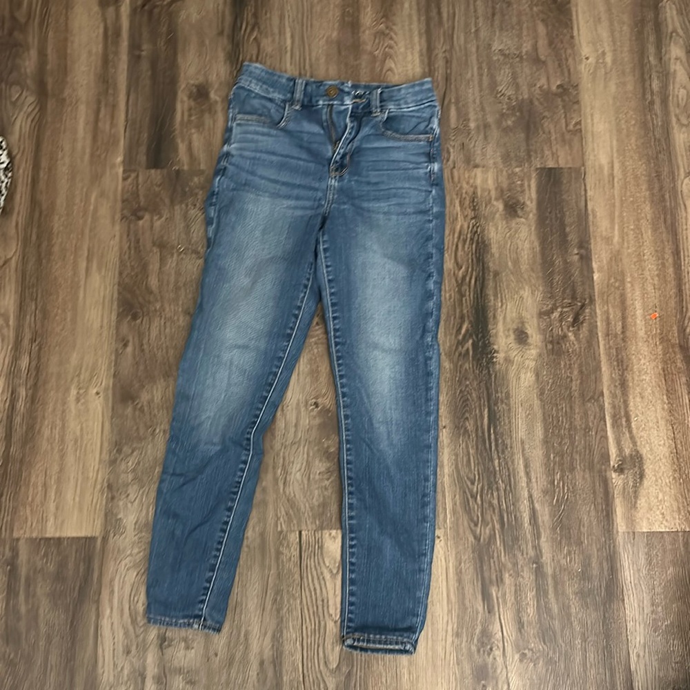 American Eagle medium wash jeans